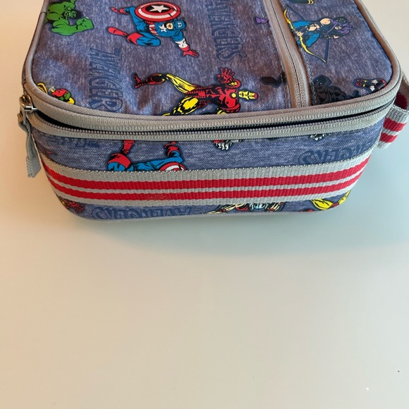 Marvel Avengers Pottery Barn Kids Lunch Box - Picture 2 of 7